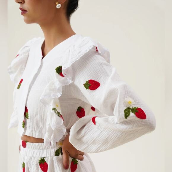 None Tops - Berry Sweet Strawberry Daisy Embroidered Gauzy Cotton Ruffle Cropped Blouse S
